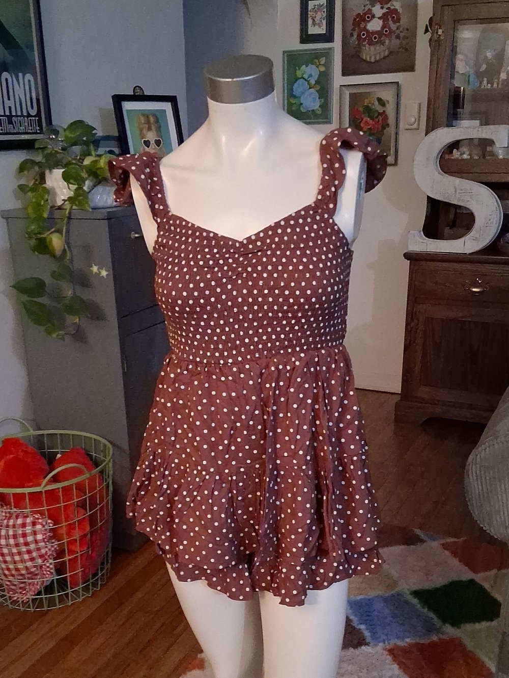 Women's Polka Dot Sleeveless Ruffle Romper - Brown